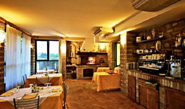 אסיסי Country House Carfagna מראה חיצוני תמונה